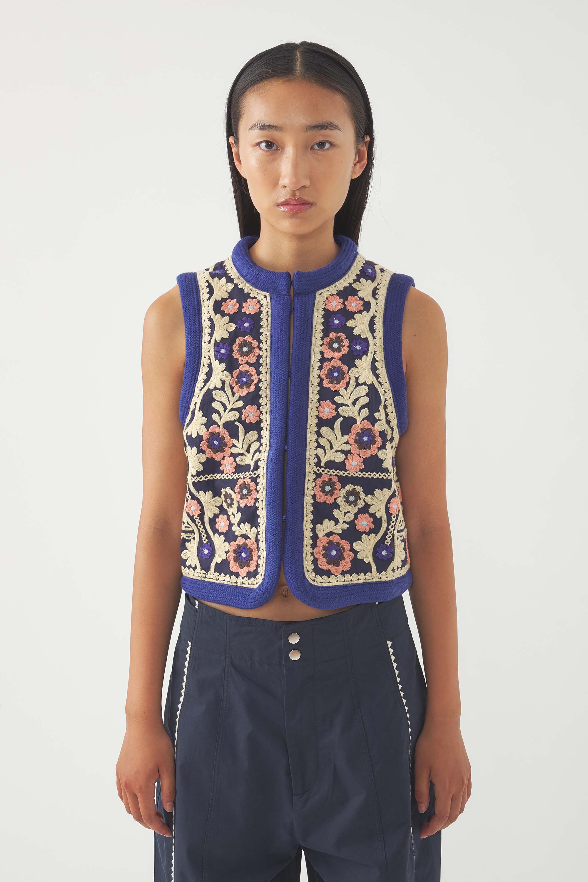 Gilet brodé Ossie