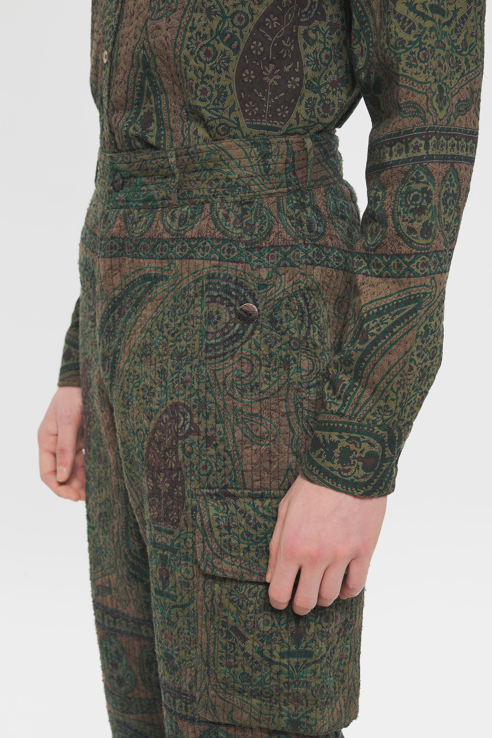 Tajaro Pant