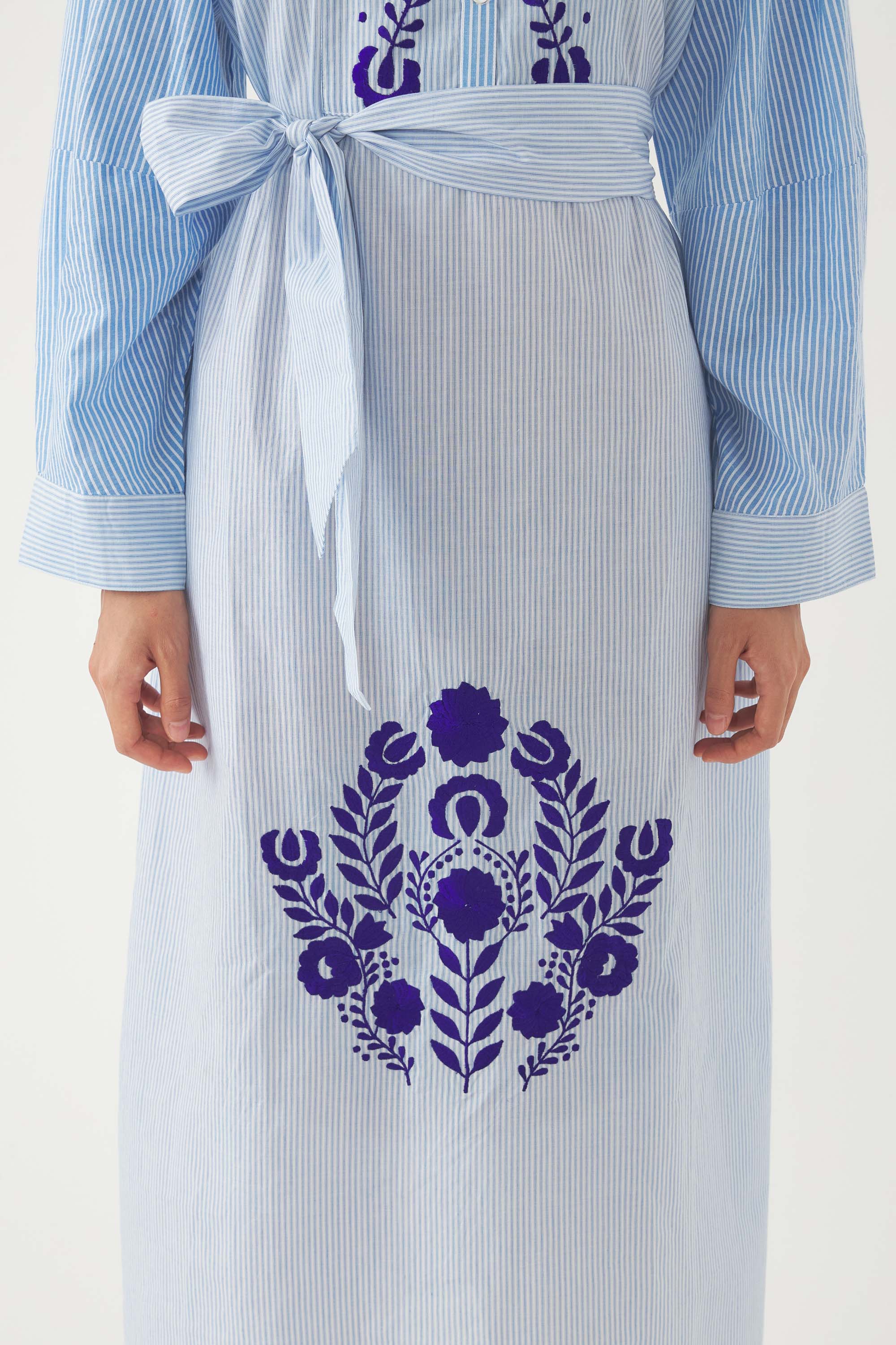 Robe longue brodée Tamir