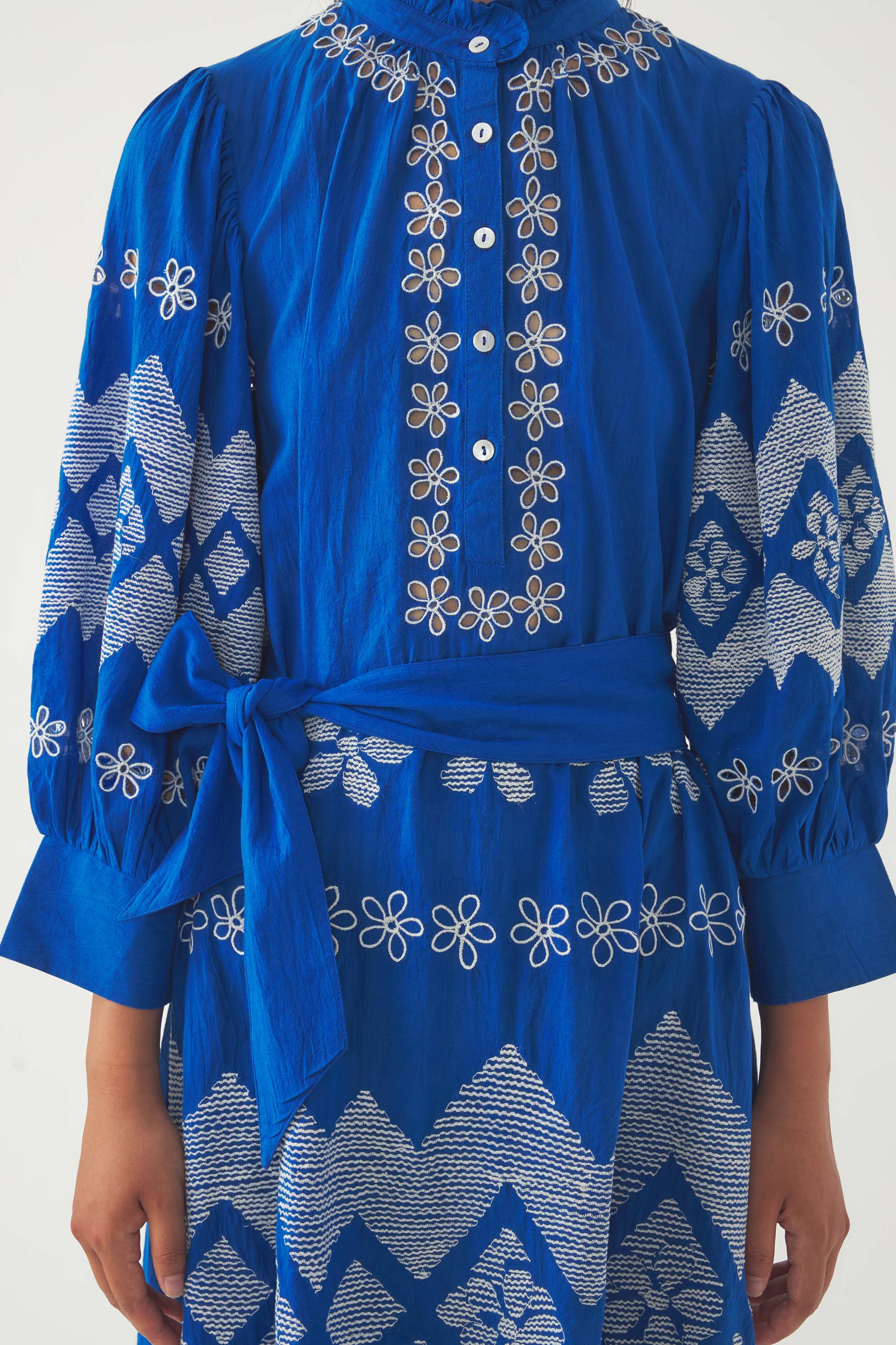 Robe longue brodée Tolede