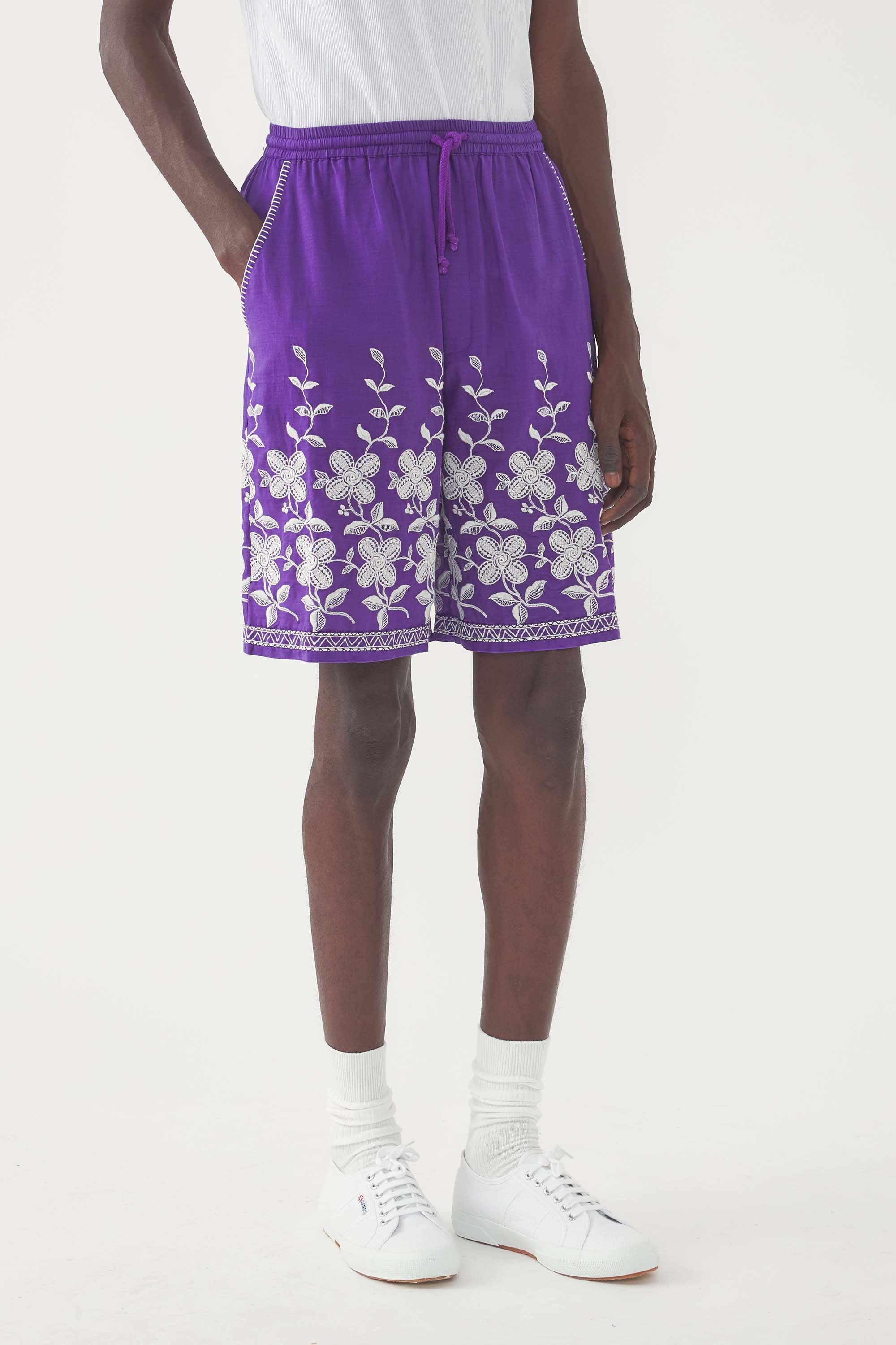 Embroidered Short Suzane