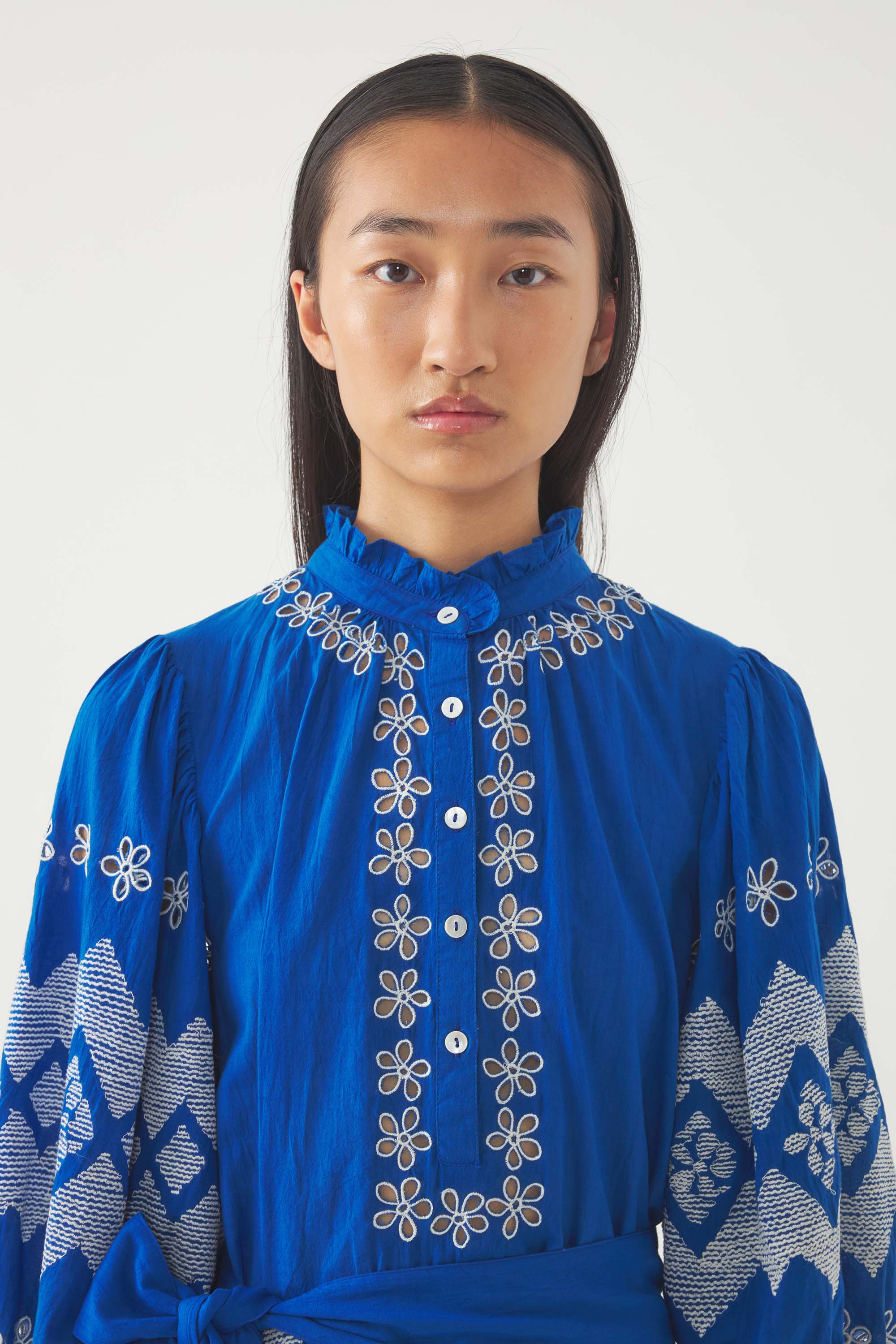 Robe longue brodée Tolede