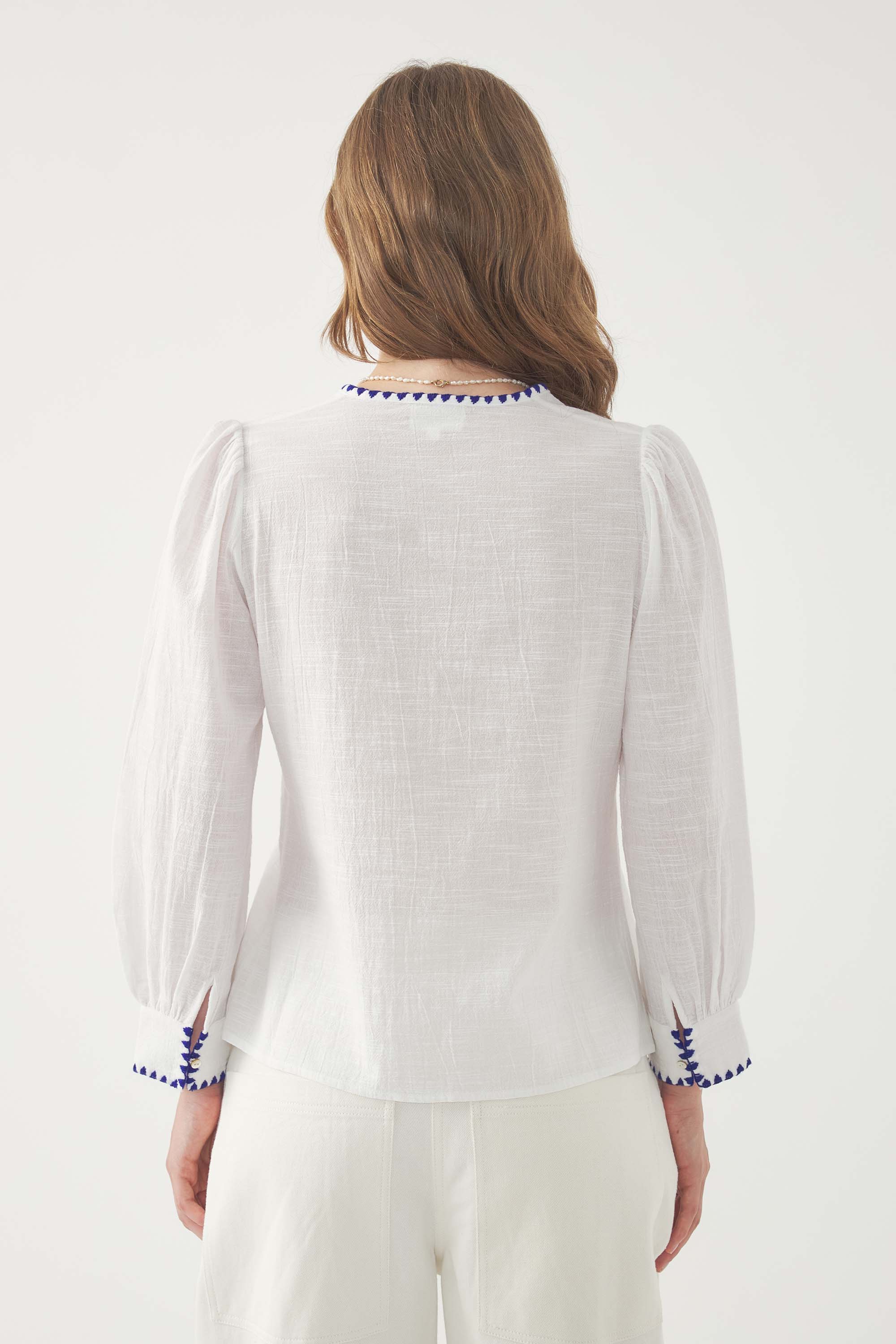 Blouse brodée Vahani