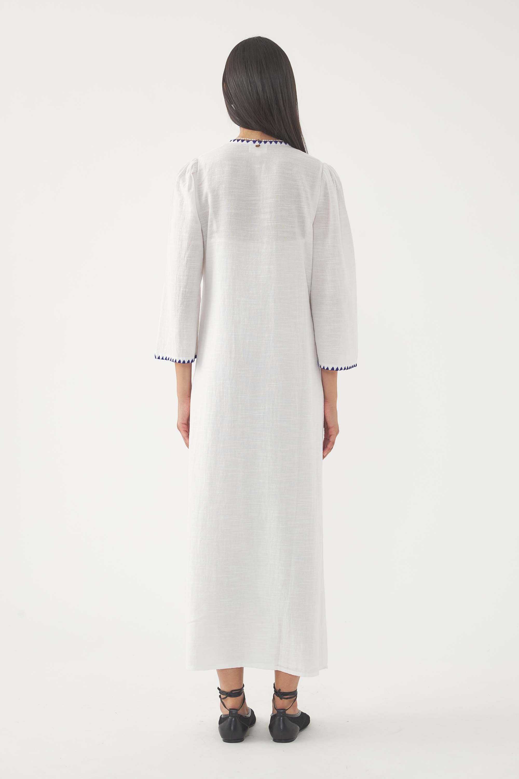 Robe longue brodée Vahani